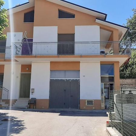 Appartamento La Casa Di Heidi Serra deʼ Conti Esterno foto