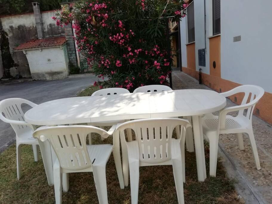 Appartamento La Casa Di Heidi Serra deʼ Conti Esterno foto