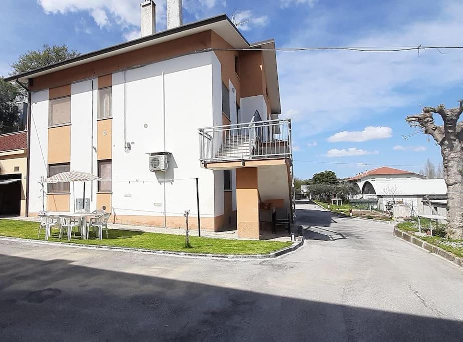 Appartamento La Casa Di Heidi Serra deʼ Conti Esterno foto